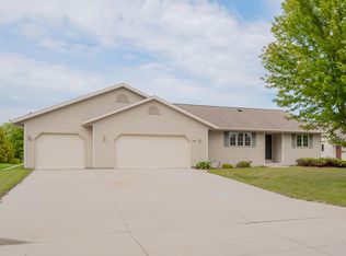 2616 Riverdale Ave, Sheboygan, WI 53081
