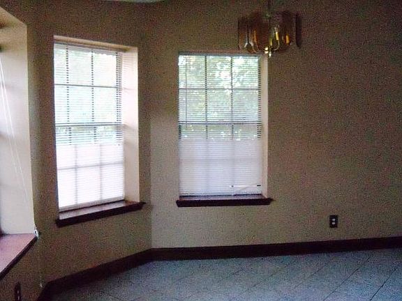 3rd image of 7277 Mimosa Grove Trl