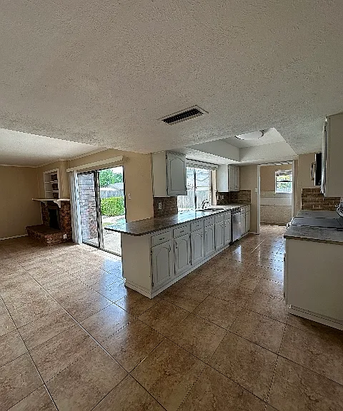 1700 Montana Trl — Photo 14