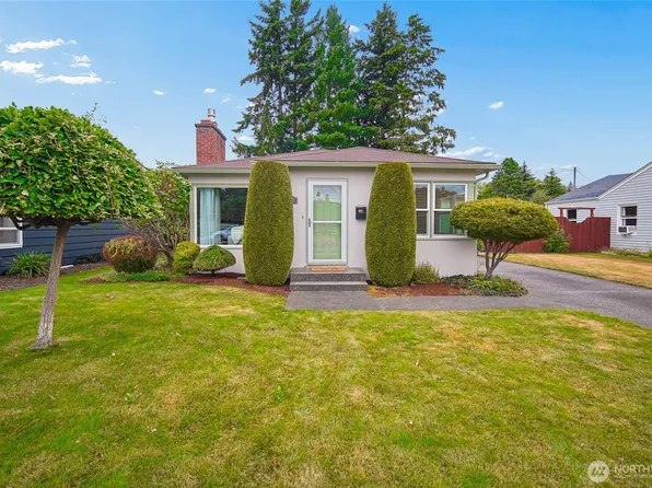 1712 D Street, Lynden, WA 98264