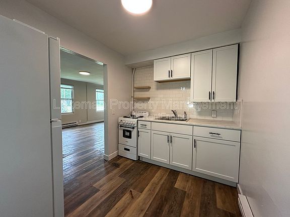 5th image of 2839 Gull Rd #2835