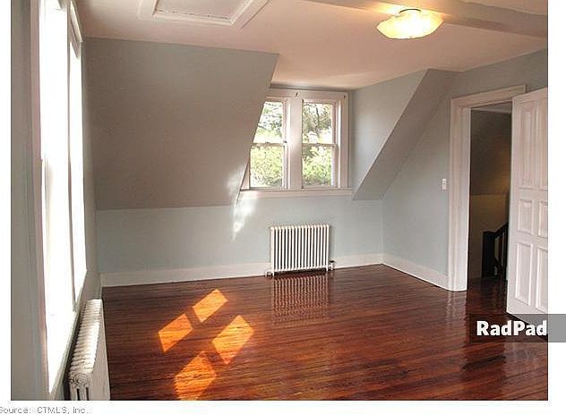 2nd image of 38 Peat Meadow Rd