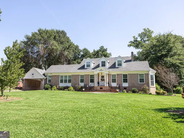 6102 26th Ave, Valley, AL 36854
