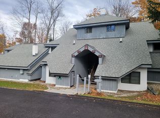 144 Village Cir UNIT V-39, Killington, VT 05751