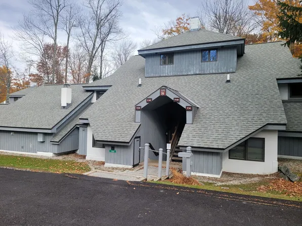 144 Village Circle #V-39, Killington, VT 05751