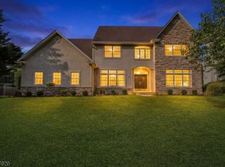 7 Coggins Ln, West Orange, NJ 07052