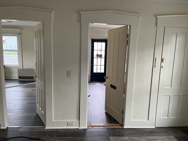 118 Park St #1 — Photo 4