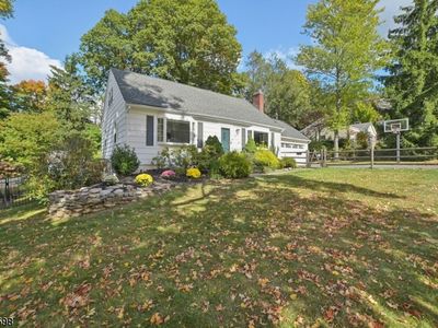 39 Crystal Ave, West Orange, NJ, 07052