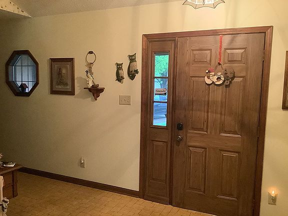 Entry way