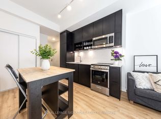 135 Liberty St #PENTHOUSE 9, Toronto, ON M6K 1A7