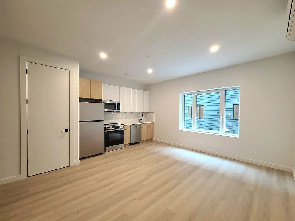 434 Scotland Rd #10