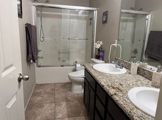 16592 Golden Bluff Loop, Riverside, CA 92503