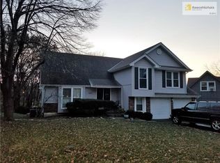 10234 Noland Rd, Lenexa, KS 66215