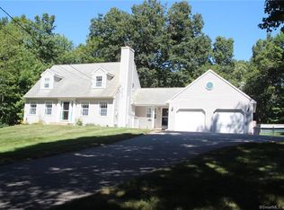 404 Turnpike Rd, Ashford, CT 06278