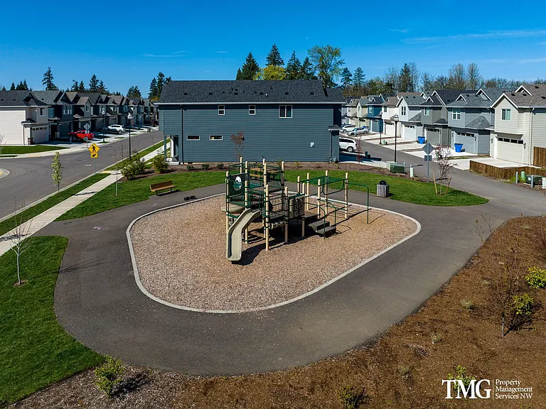 7242 S Ridge Way — Photo 22