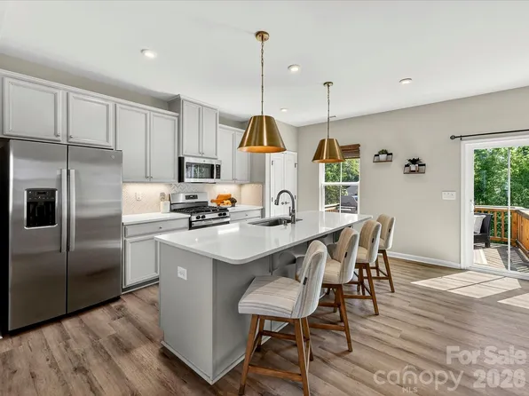 2621 Grantham Place Dr, Fort Mill, SC 29715