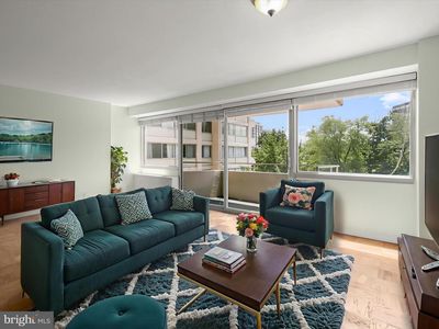 4515 Willard Ave APT 607S, Chevy Chase, MD, 20815