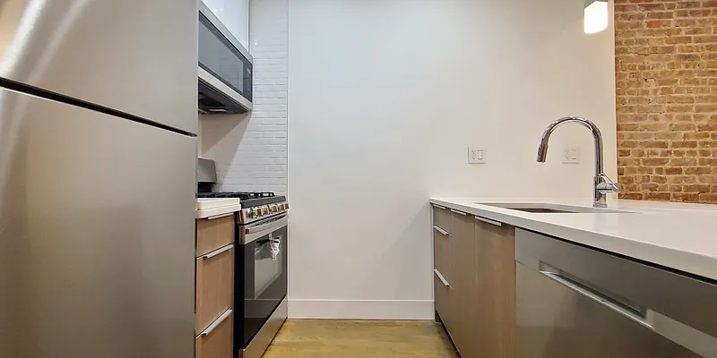 Rented by Corcoran | media 5