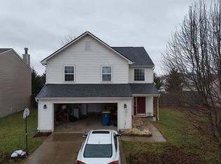 12995 Quarterback Ln, Fishers, IN 46037