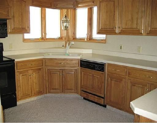 Custom Hickory Kitchen