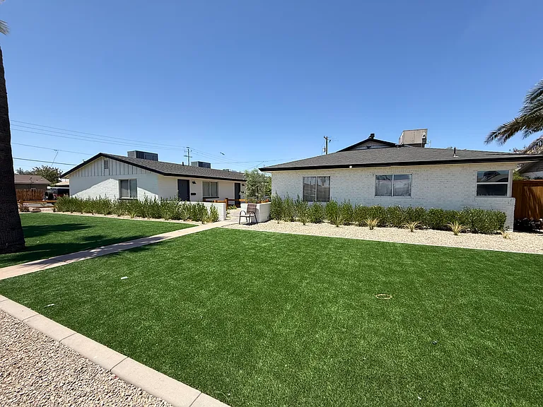 1406 E Roosevelt St #6 — Photo 1