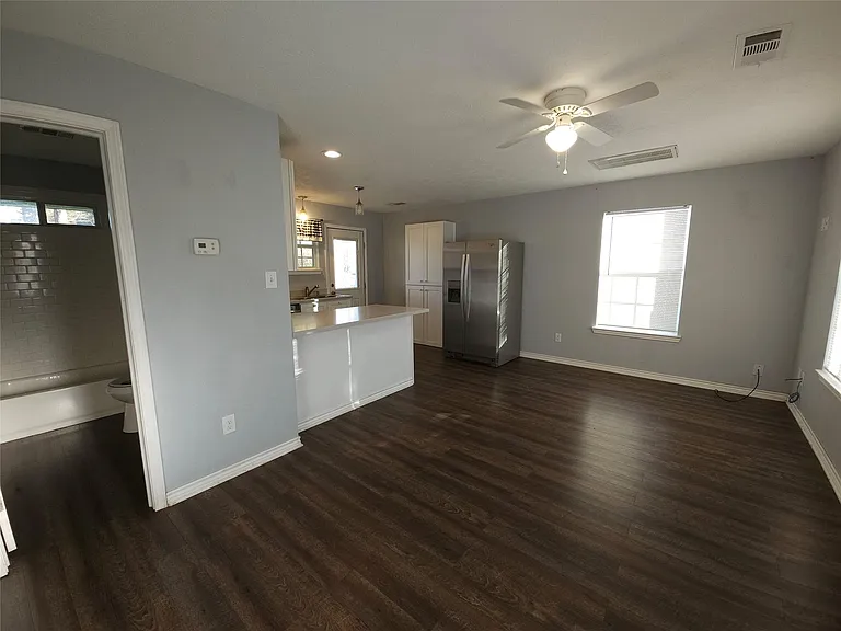 25411 T K C Rd — Photo 5