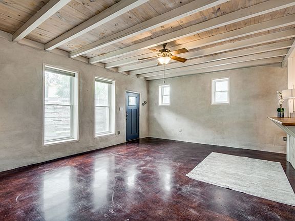 2nd image of 418 Clay St
