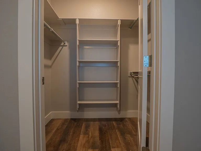 1735 Booker Cir — Photo 23