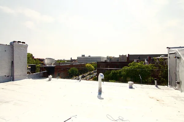 Rented by Urban Pads | media 32