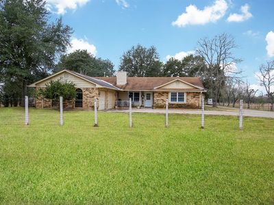 2094 Beverly Ln, Sealy, TX, 77474