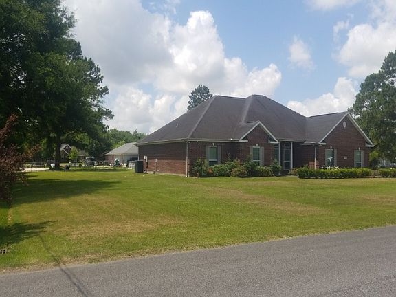 3rd image of 5647 Jade Dr