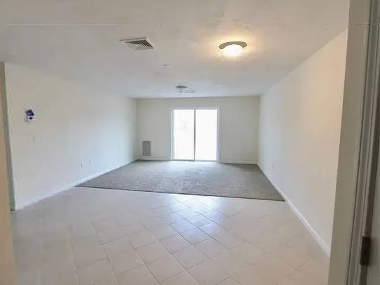 3 Rogers Way — Photo 5