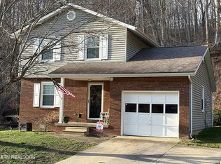23 Castleford Way, Middlesboro, KY 40965