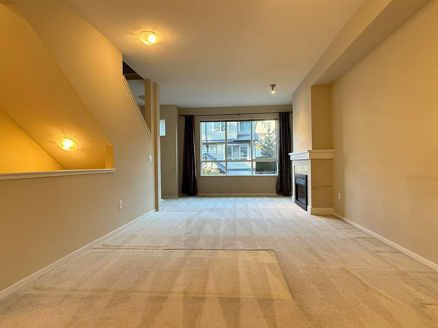 3 bed, 1315 sqft, $3,500 — Photo 4