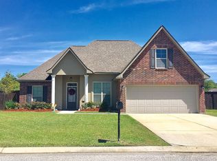 28404 Loiret Ct, Ponchatoula, LA 70454