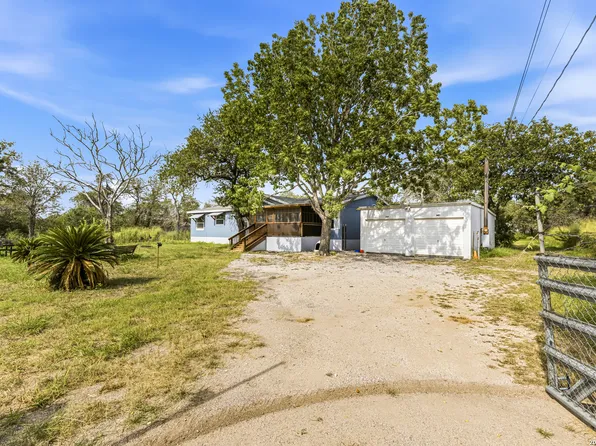 25111 Sandview, San Antonio, TX 78264