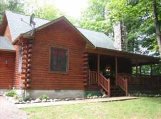 2164 E Lakeview Ln, Alanson, MI 49706