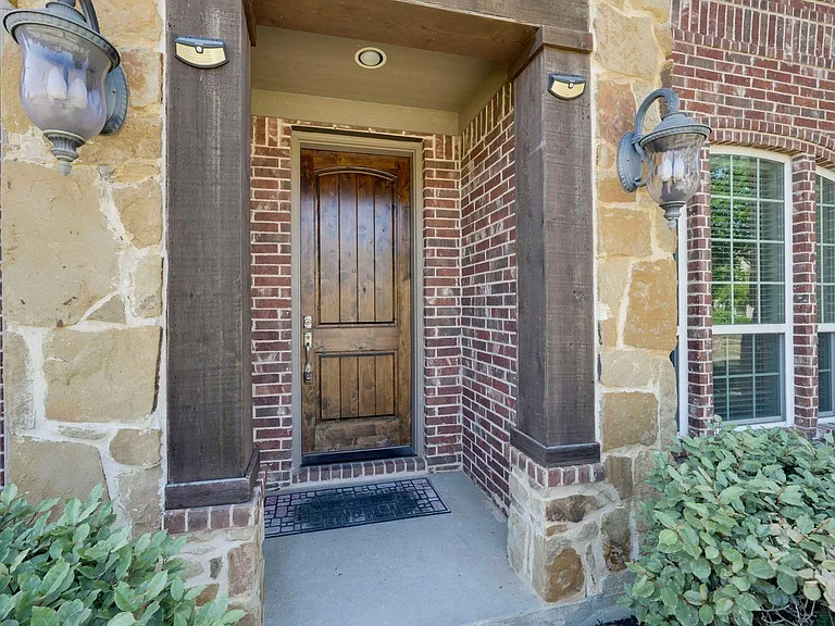 4380 Live Springs Rd — Photo 3