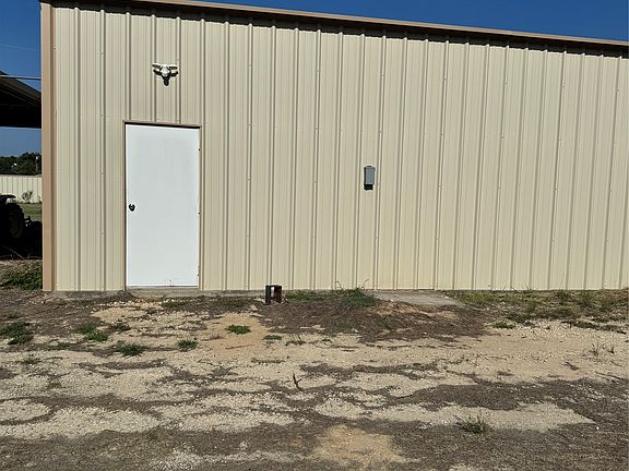 4th image of 1829 Tonkawa Cir