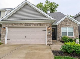 433 White Oak Trce, Lexington, KY 40511