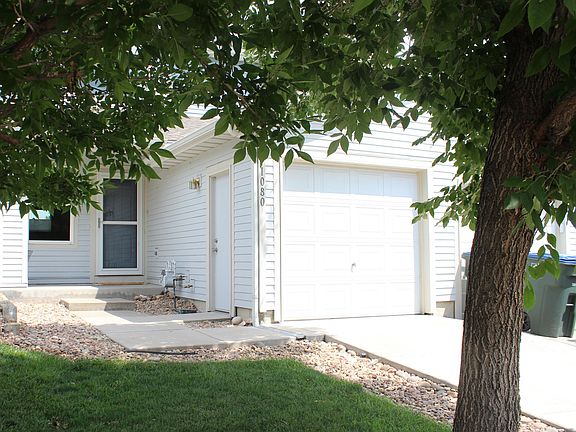 Front of home, front yard