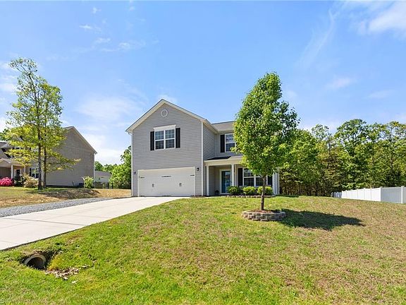 4th image of 2629 Buckhorn Dr