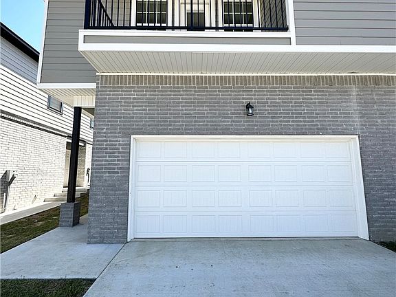 4th image of 943 S Rupple Rd #8