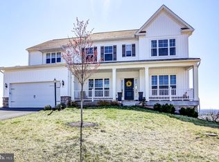 624 Royal Terrace Dr, Harrisburg, PA 17112