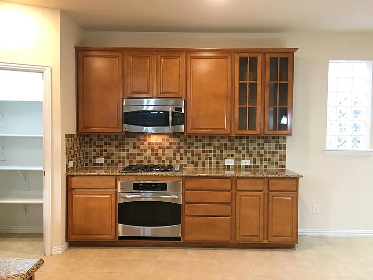 3516 Porter Creek Dr — Photo 8