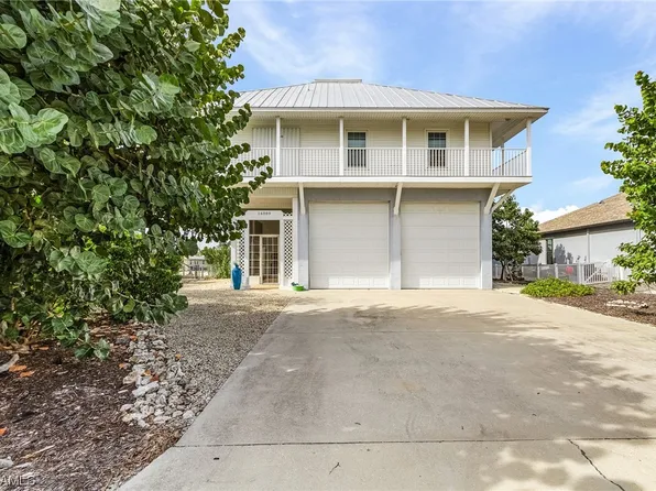 16089 Bowline St, Bokeelia, FL 33922