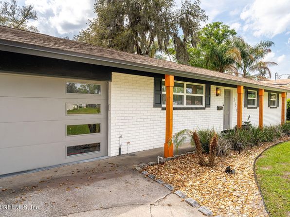 256 BAISDEN Road, Jacksonville, FL 32218
