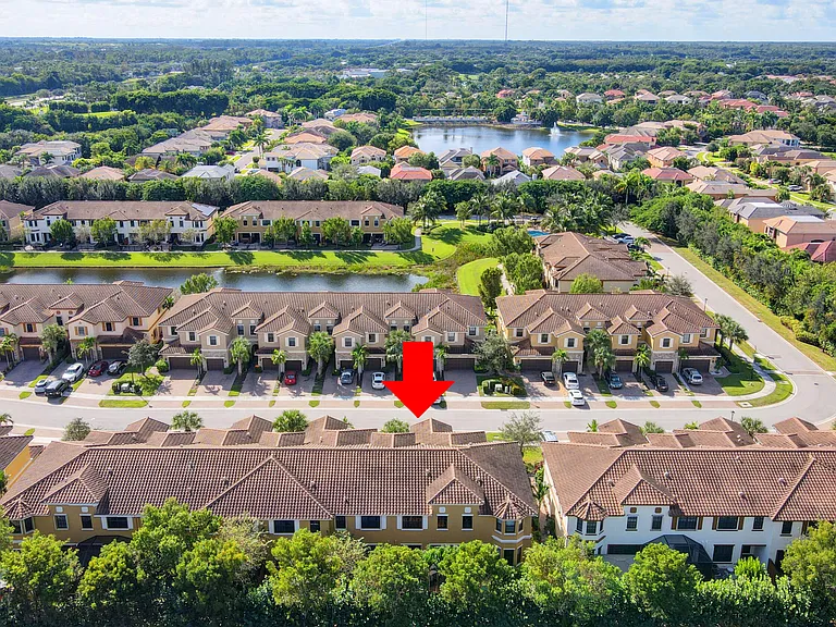 10342 Wellington Parc Dr — Photo 51