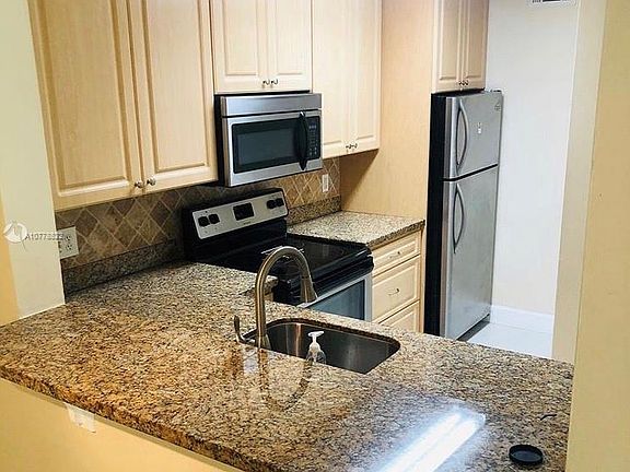 4th image of 10749 Cleary Blvd APT 212