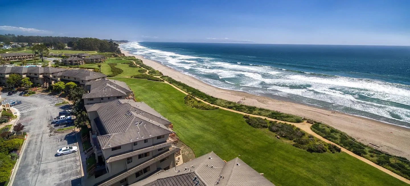 121 Seascape Resort Dr photo 1